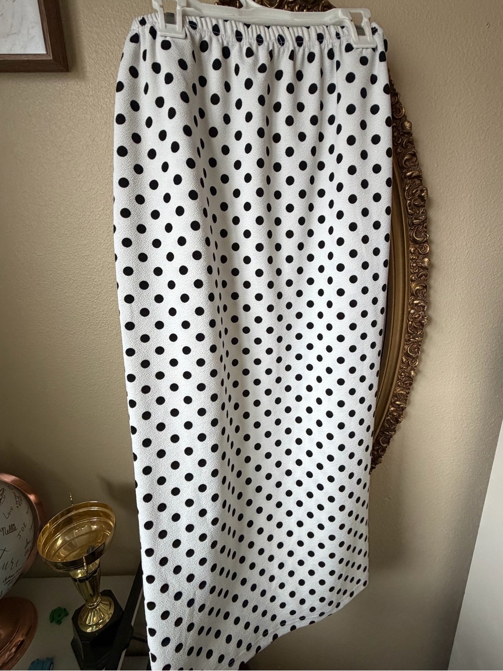 Classic Black Dot on White Midi Skirt - Picture 2 of 3